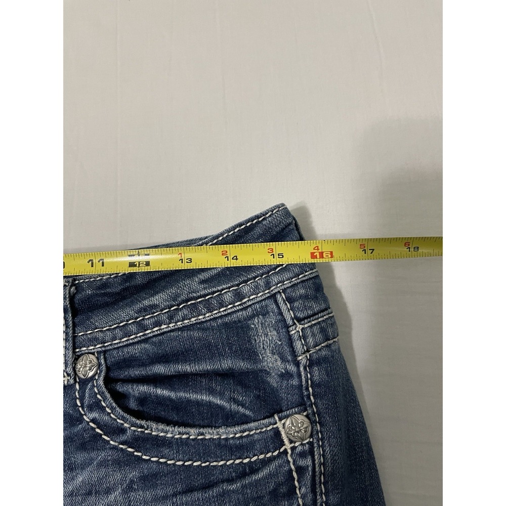 Miss Me Jeans Shorts Size 28 JP6158M Bermuda Embroidered Denim Whiskers - Picture 6 of 8